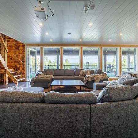 Hirvi Villa