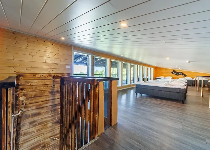 Hirvi Вилла Састамала